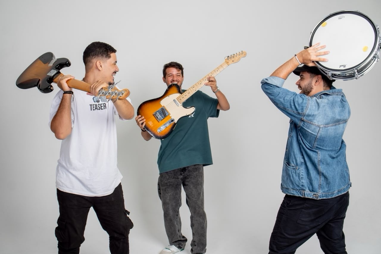 Shopping Costa Dourada recebe show da banda JAM neste sábado (18)