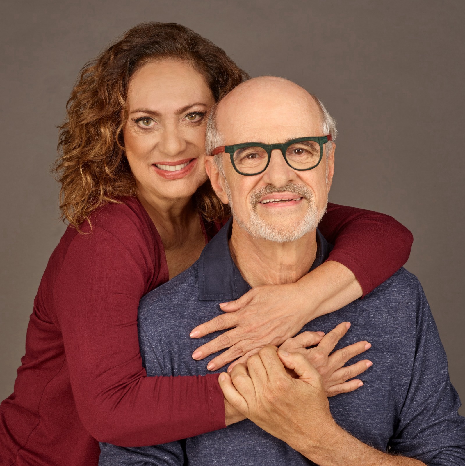 Eliane Giardini e Marcos Caruso estreiam comédia Intimidade Indecente no Teatro Luiz Mendonça
