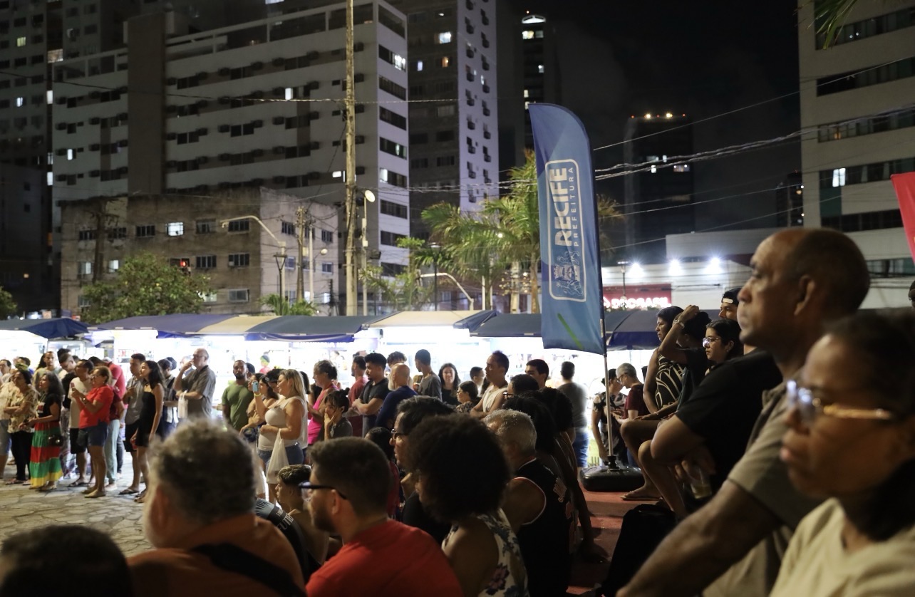 Pracinha de Boa Viagem ganha programação especial para celebrar 100 anos de história e seis décadas de artesanato