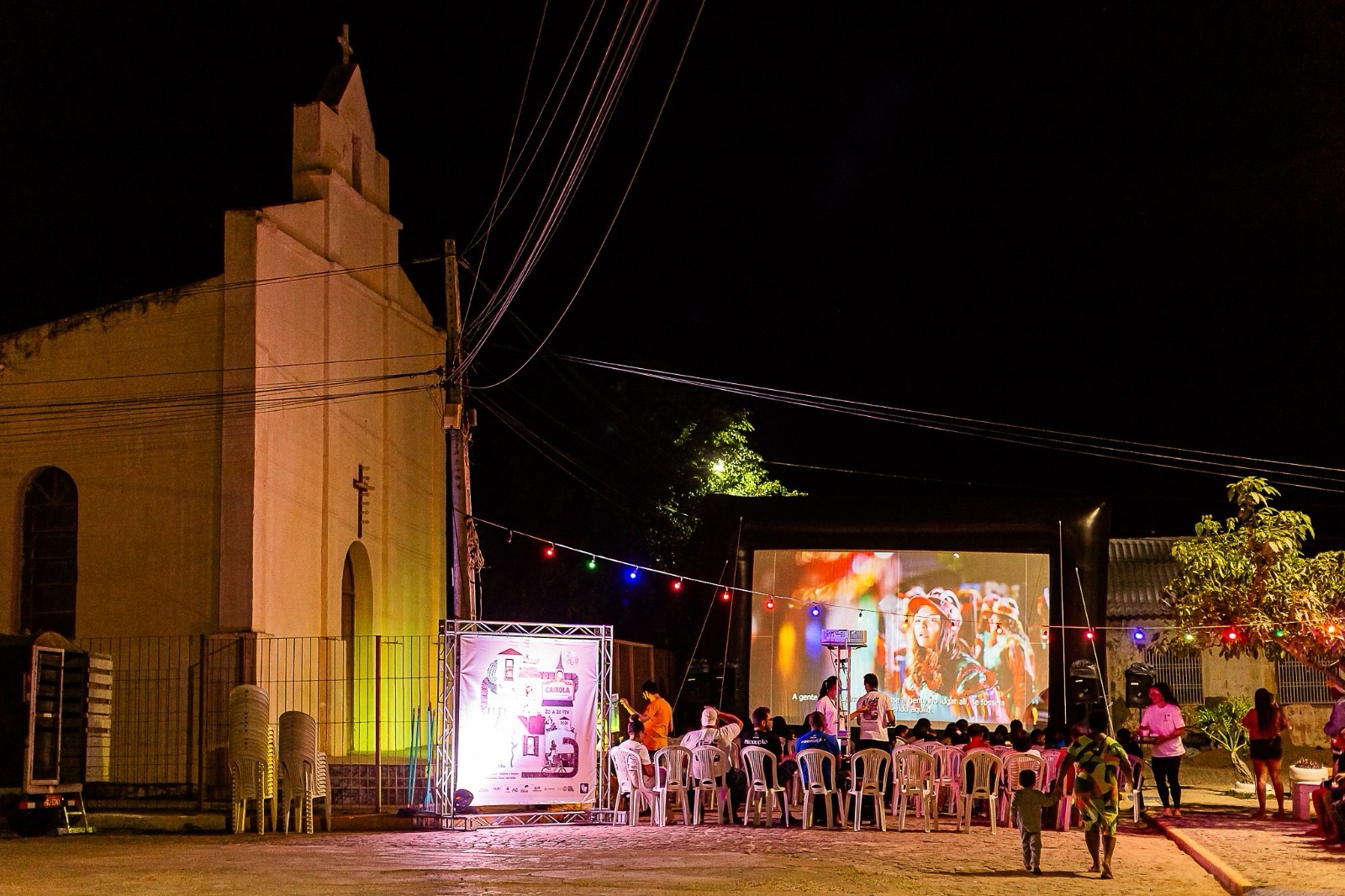 Mostra Caixola leva cinema gratuito às infâncias do Sertão pernambucano em sete dias de programação