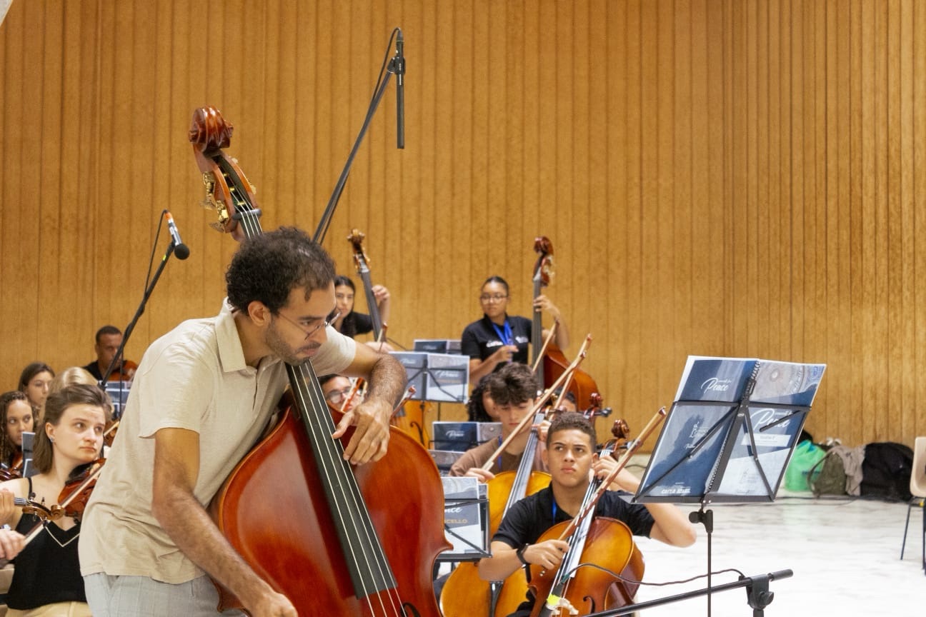 Orquestra Criança Cidadã lança projeto internacional de formação musical com aula inaugural neste sábado (31)